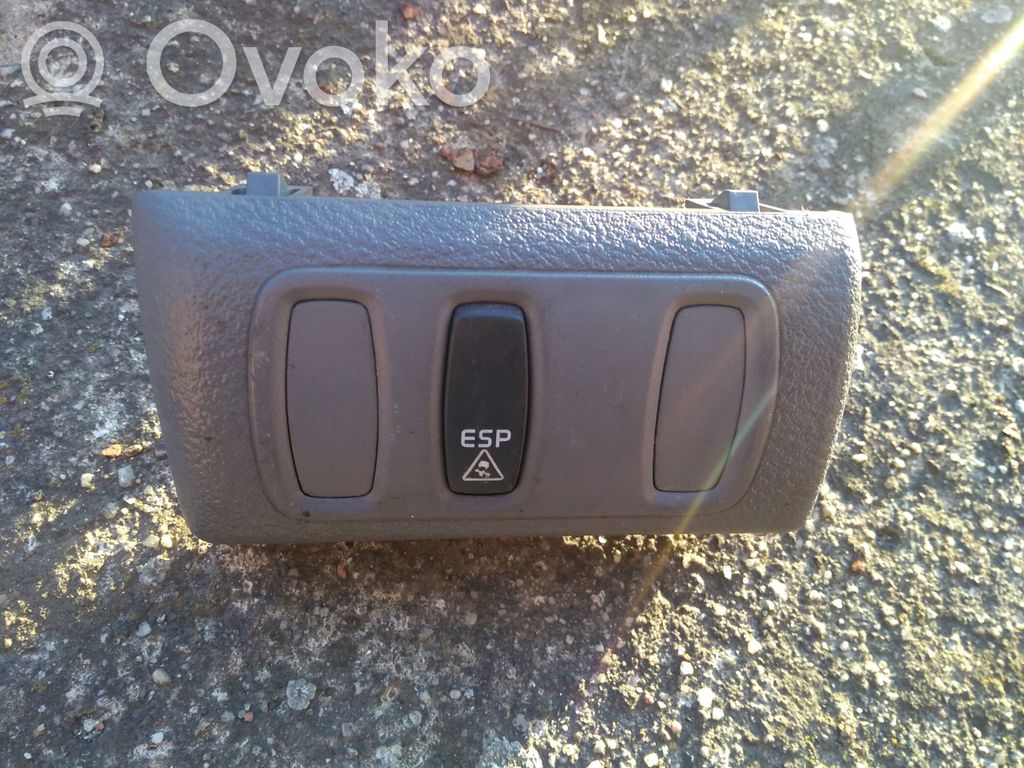 ESP (stability program) switch   003452C