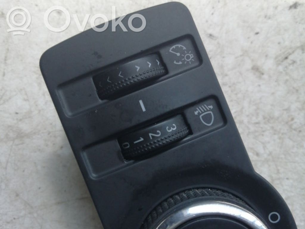 Opel Astra J Interruttore luci 