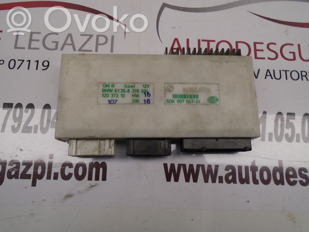 BMW 5 E39 Modul control baterie 
