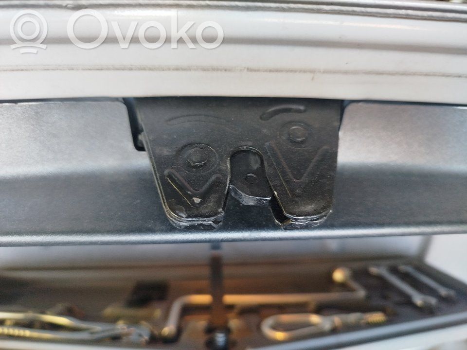 Tailgate/trunk/boot lock/catch/latch   406204271,286S2