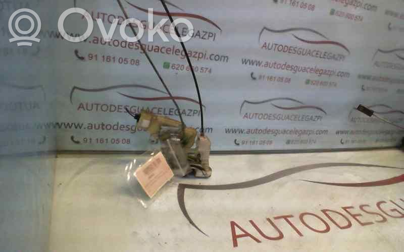 Toyota Yaris Rear door lock 