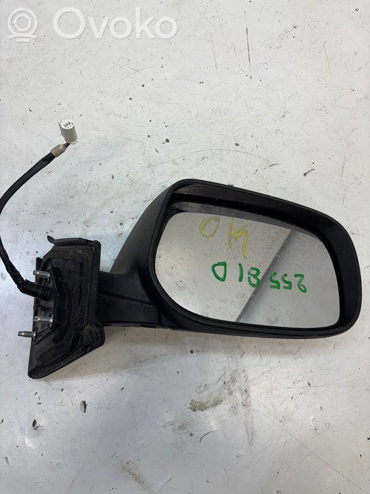 Toyota Yaris Side car body part 