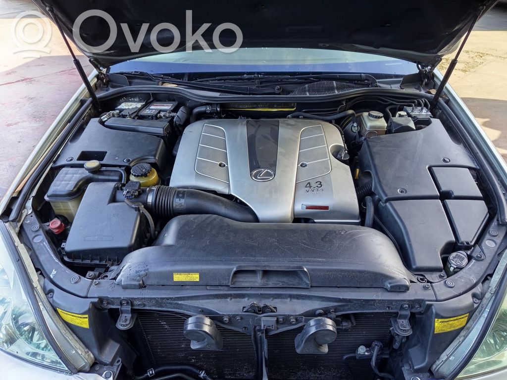 Lexus LS UCF30 Półoś tylna 