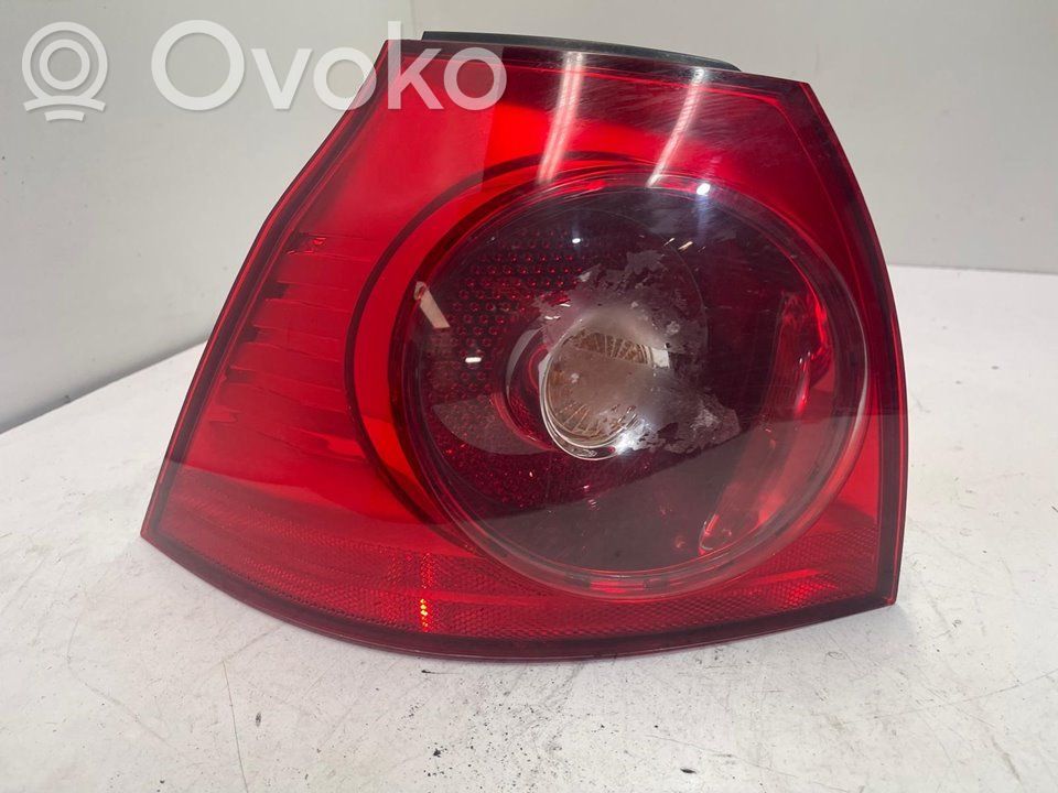 Volkswagen Golf V Lampa tylna 