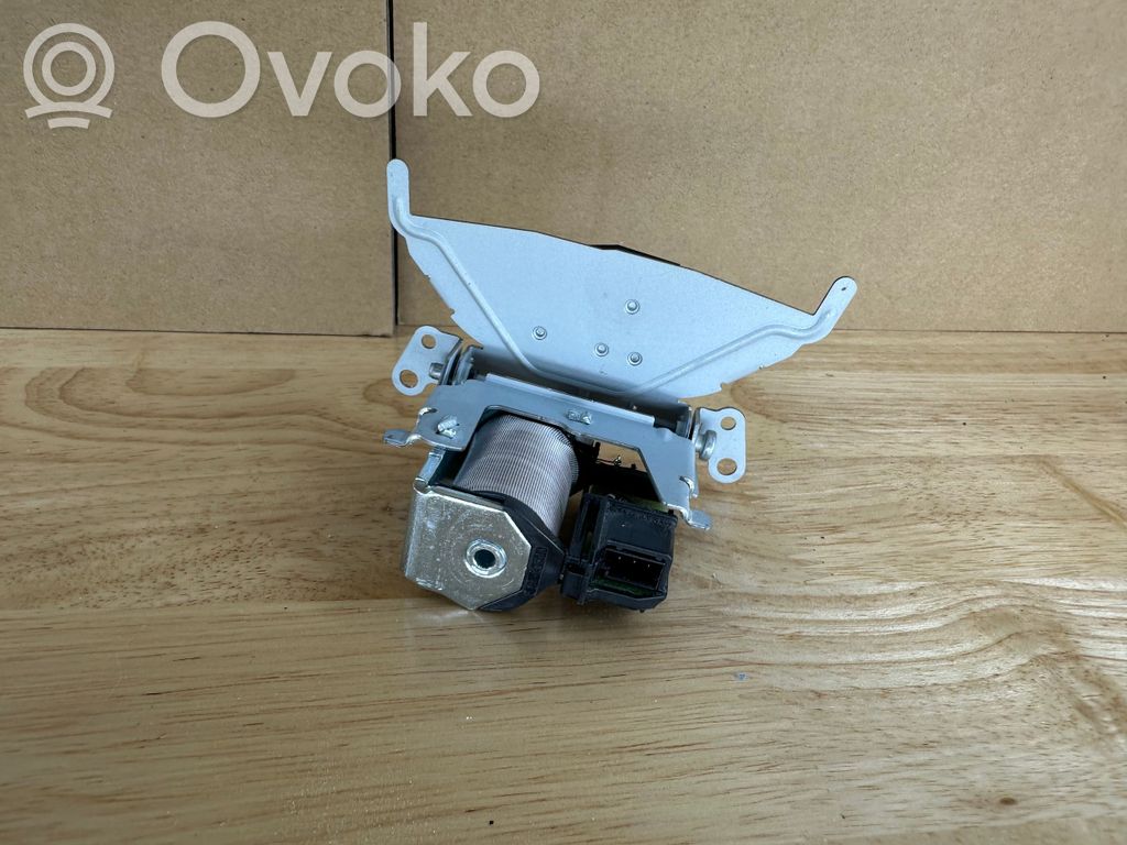Headlight part   1307210016,130721001600