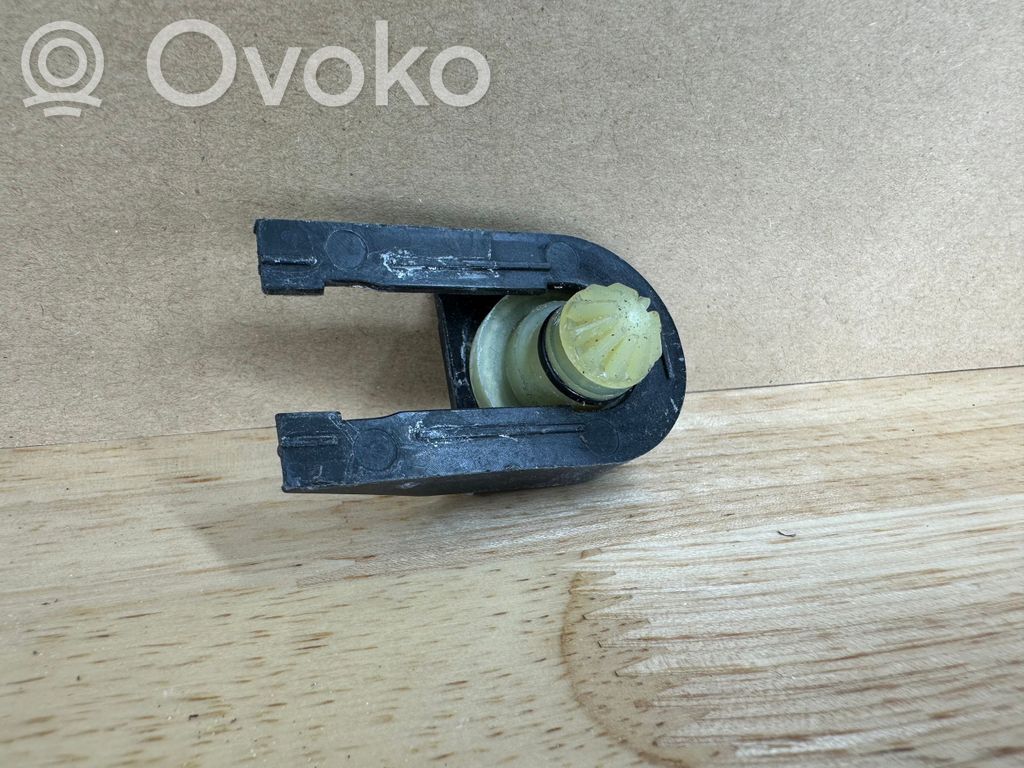 Priekinio žibinto detalė   300591352