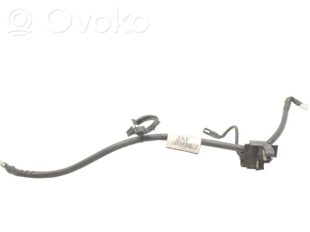 Ford Kuga II Minus / Klema / Przewód akumulatora 