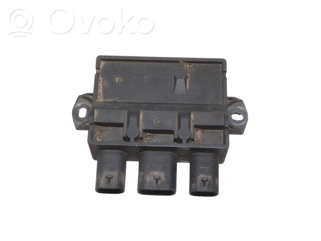 Ford Kuga III Tailgate/trunk control unit/module 