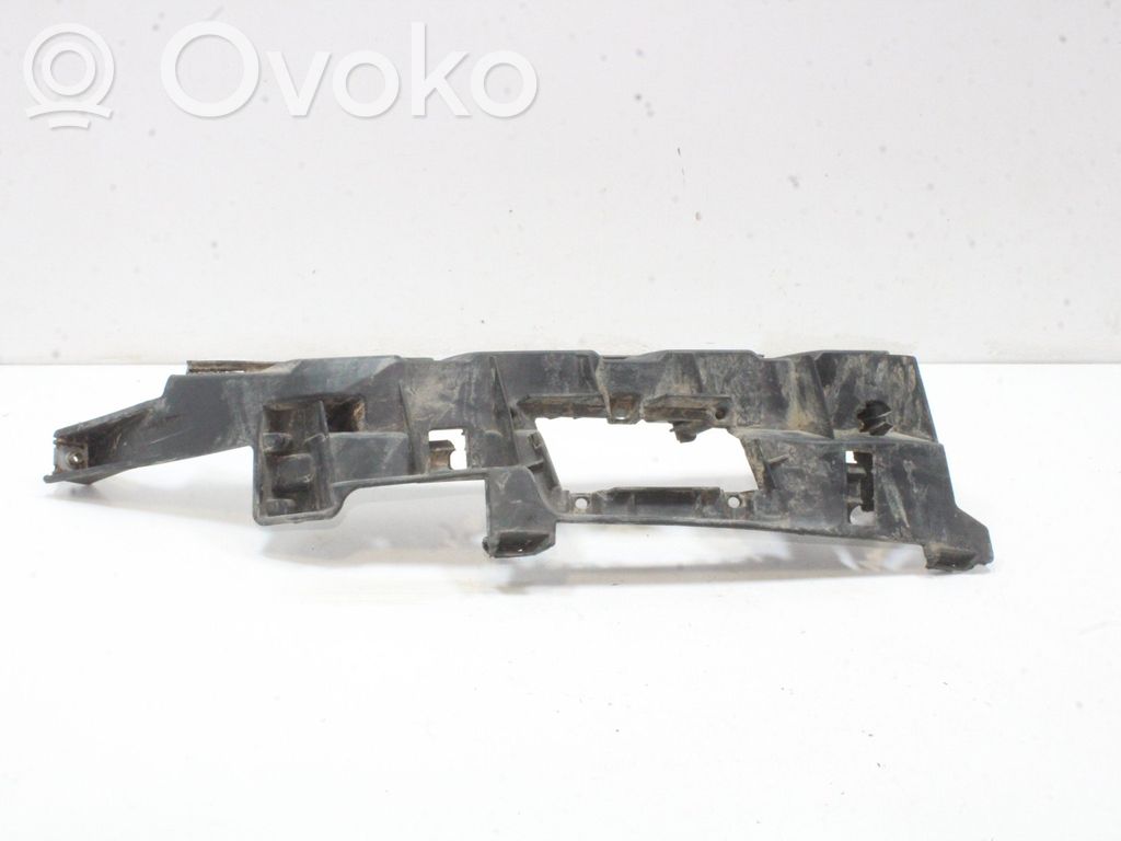 Jaguar XE Soporte del parachoques delantero 