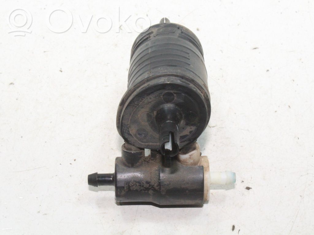 Windscreen/windshield washer pump   22363D