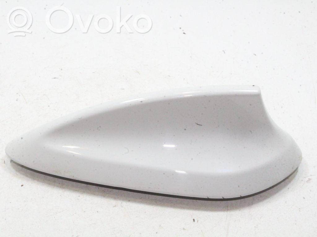 BMW 1 F40 Roof (GPS) antenna cover 