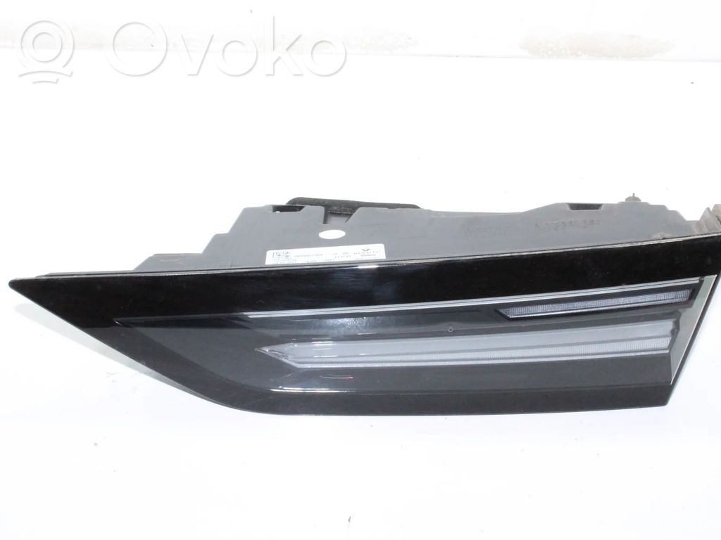 Renault Scenic E-Tech V Takaluukun takavalot 