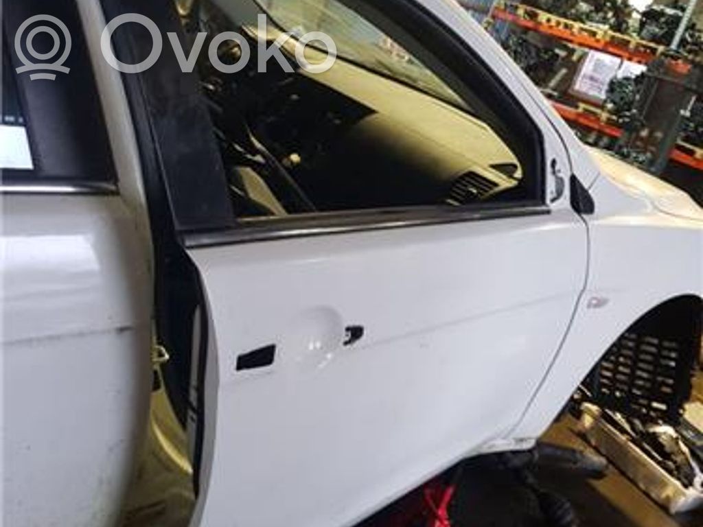 Mitsubishi Lancer Durvis 