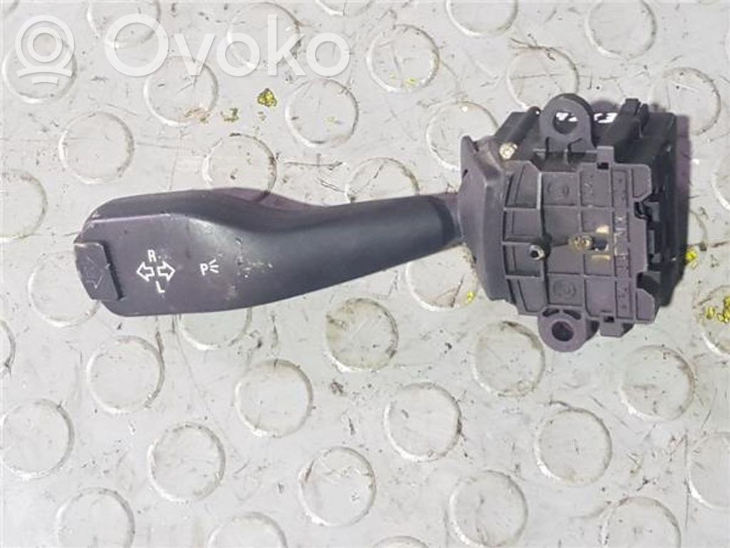 Multifunctional control switch/knob   8363668M,1104010