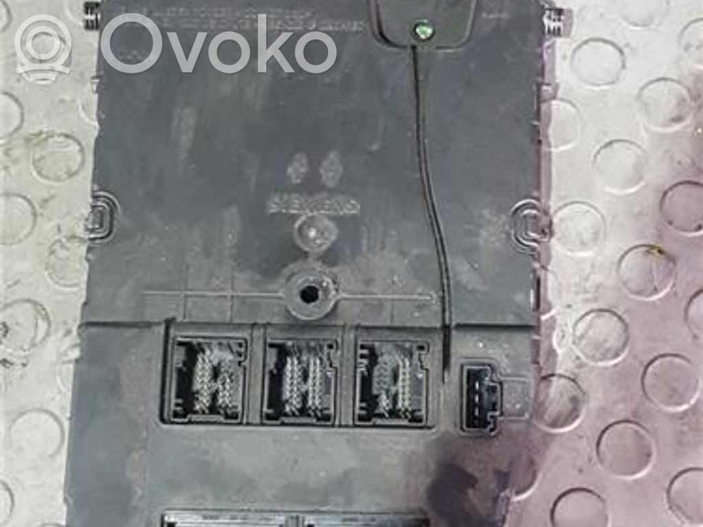 Engine control unit/module ECU   8200412548N2,S118400150F