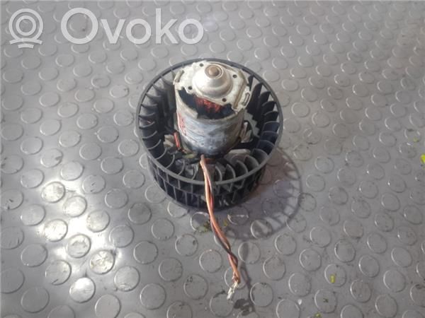 Opel Corsa B Oro sklendės varikliukas 