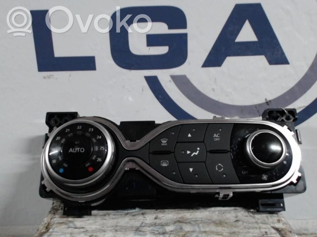 Renault Twingo III Climate control unit 