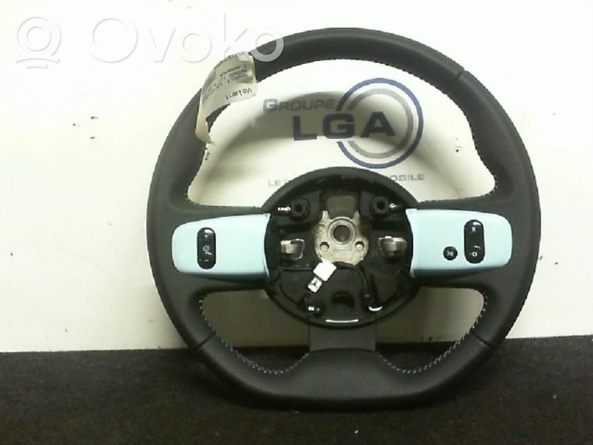 Renault Twingo III Ohjauspyörä 