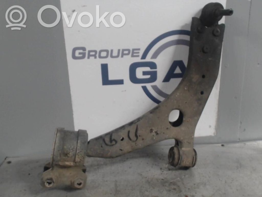 Ford C-MAX I Svira 