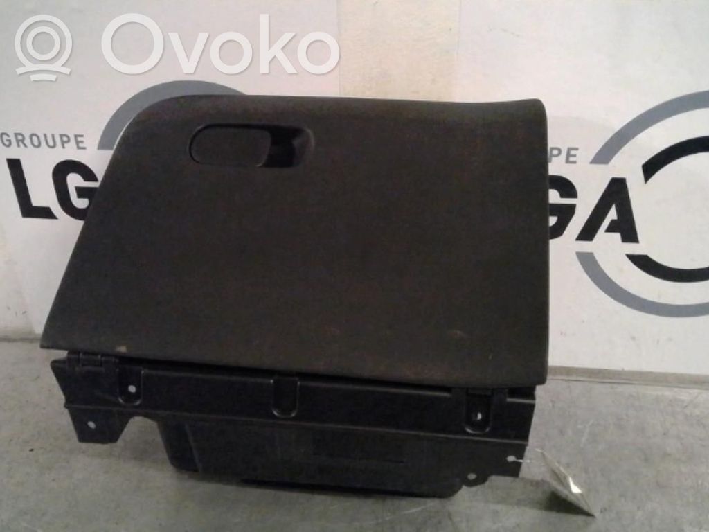 Citroen C3 Picasso Glove box set 