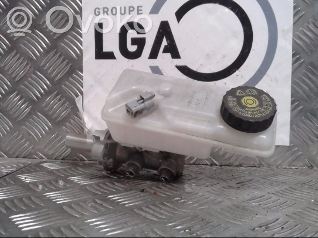 Renault Kangoo II Główny cylinder hamulca 