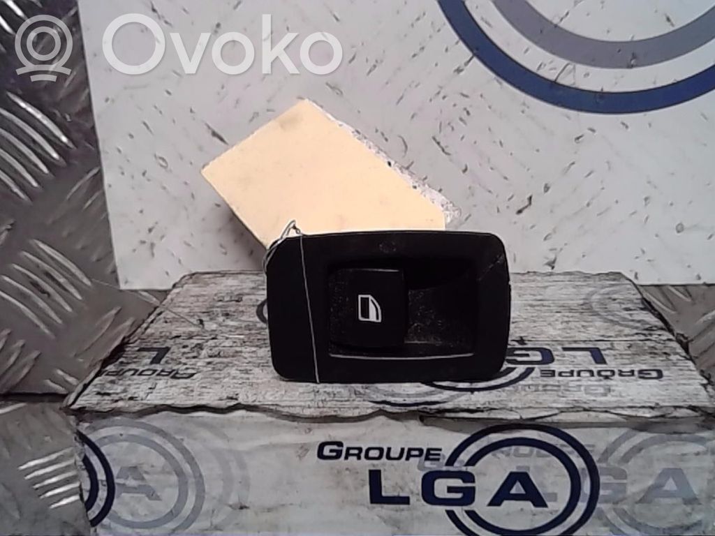 Electric window control switch   61316945874