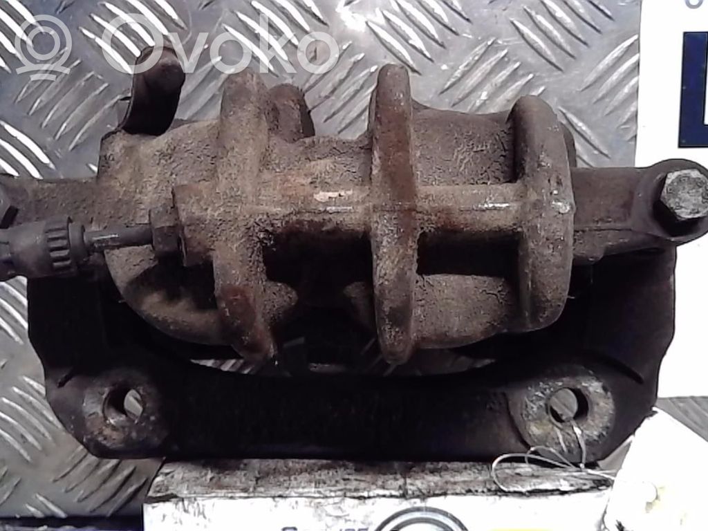 Front brake caliper   1607731680