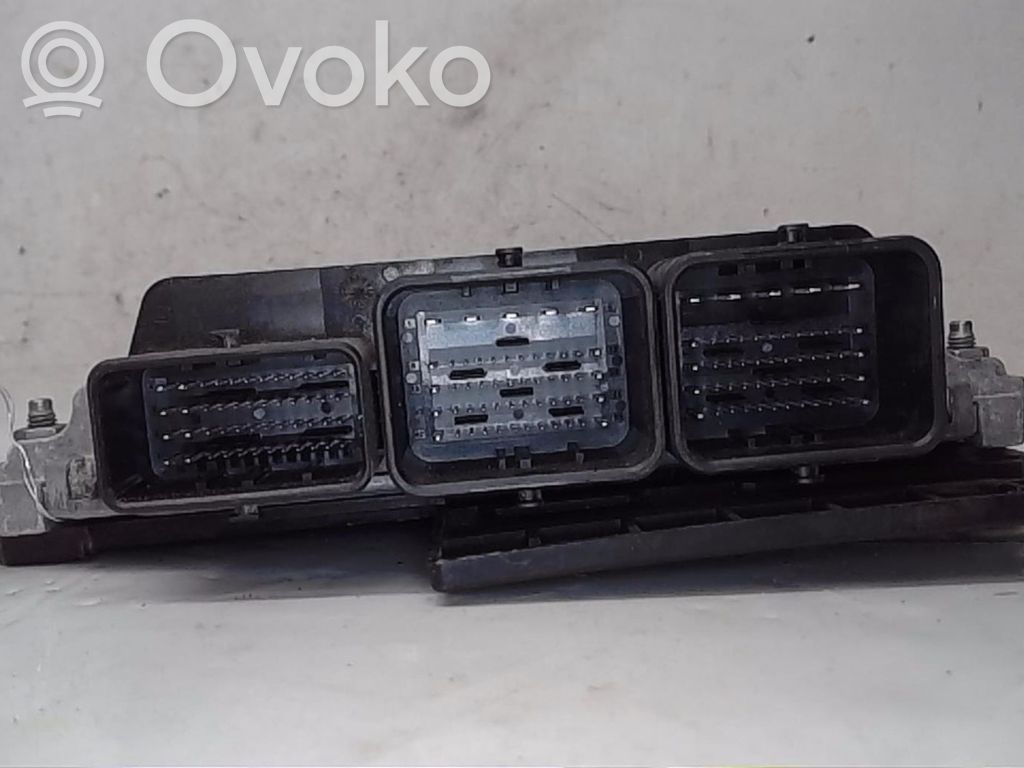 Citroen C4 II Picasso Engine control unit/module 