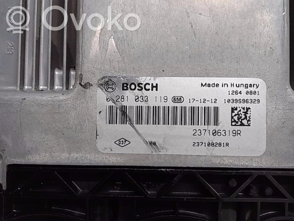Renault Clio IV Engine control unit/module 