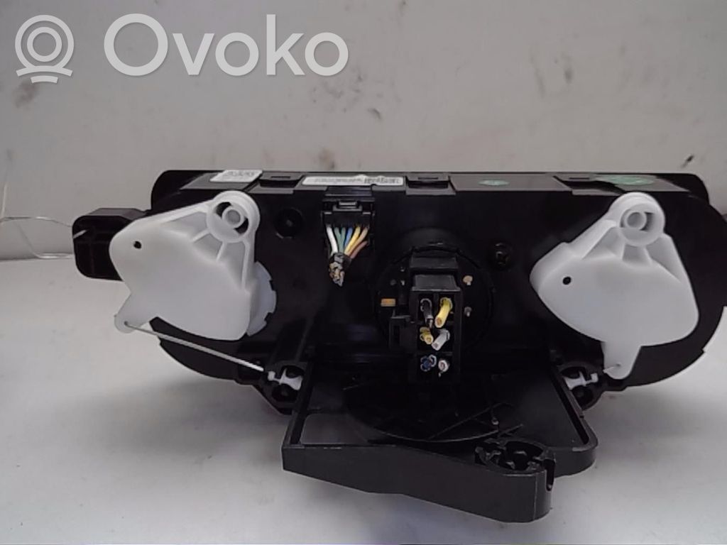 Dacia Spring Climate control unit 