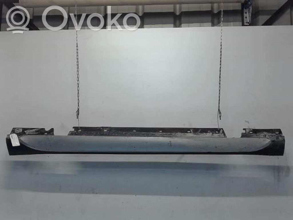 BMW X1 E84 Sill 