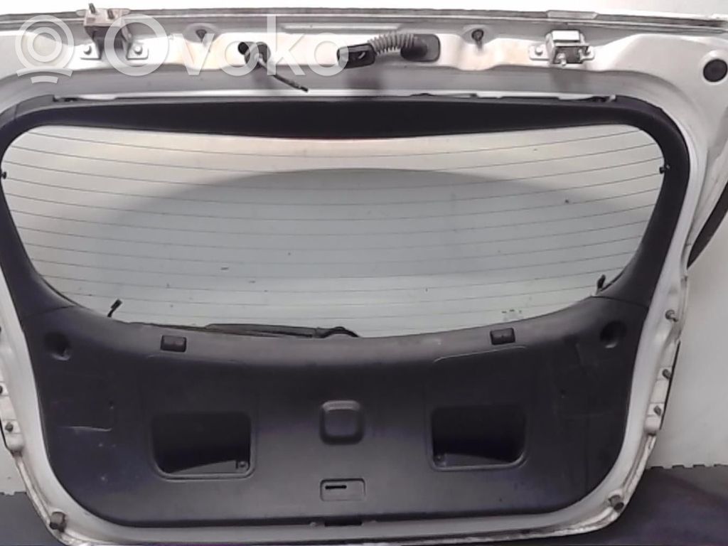 Hyundai i30 Puerta del maletero/compartimento de carga 