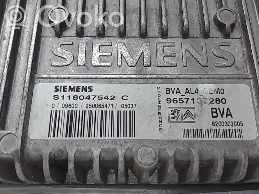 Peugeot 206 Gearbox control unit/module 