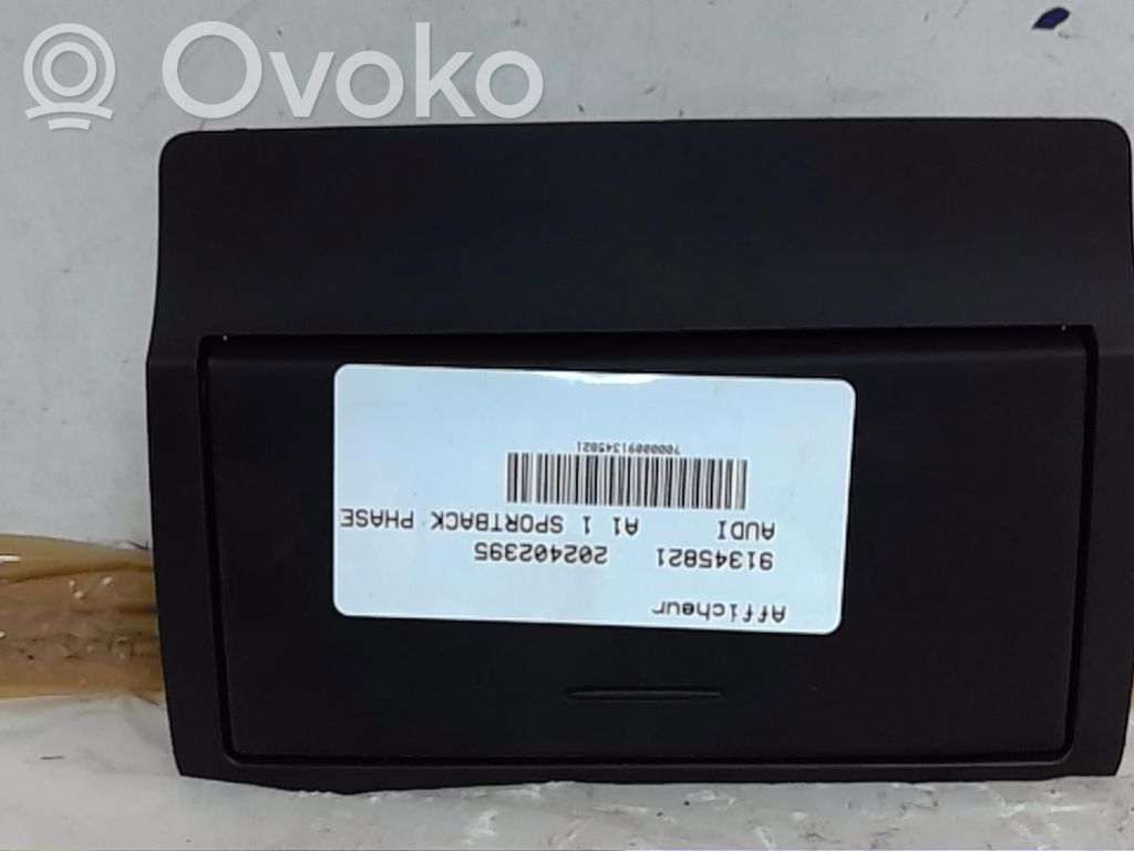 Audi A1 Screen/display/small screen 