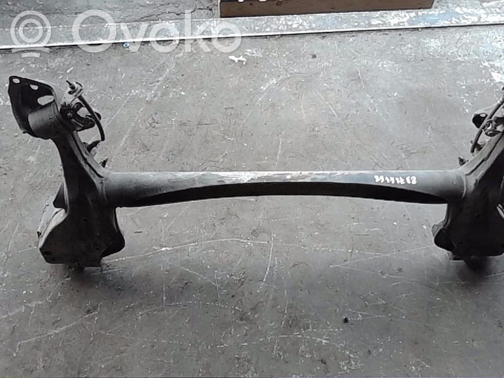 Opel Corsa E Galinis tiltas 