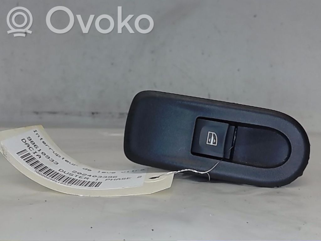 Electric window control switch   8200467793