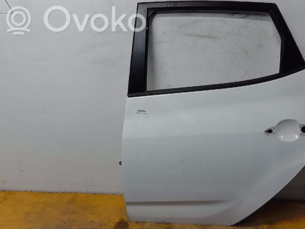 Hyundai ix20 Aizmugurējās durvis 
