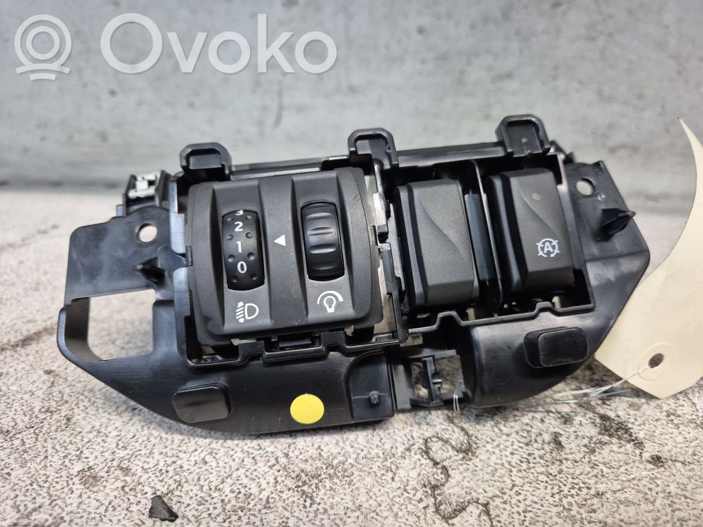 Renault Clio IV Interruptor de luz 