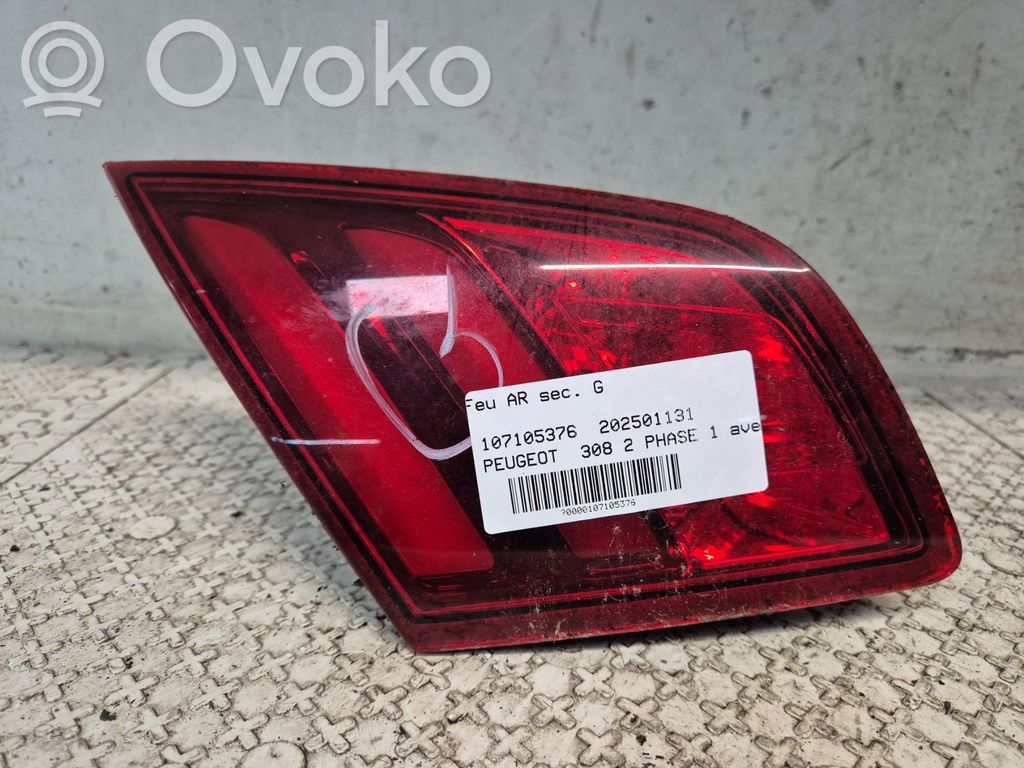 Peugeot 308 Lampă spate în capacul portbagajului 