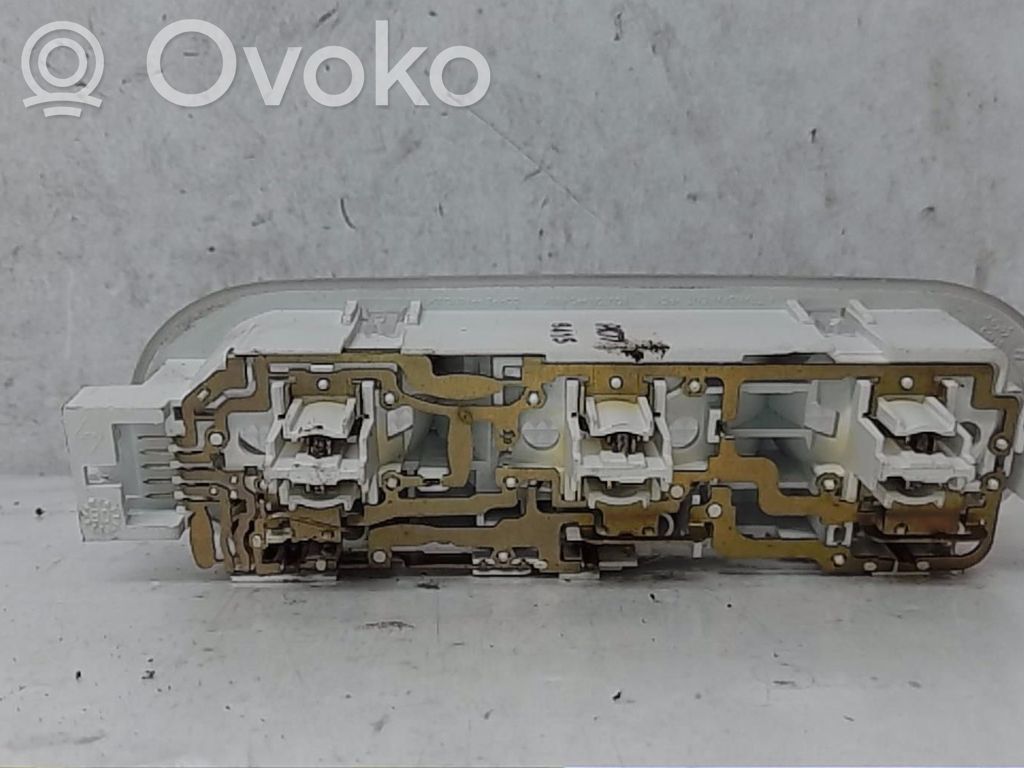 Nissan Qashqai Illuminazione sedili anteriori 