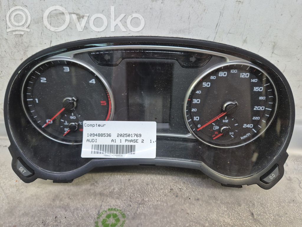 Audi A1 Spidometrs (instrumentu panelī) 