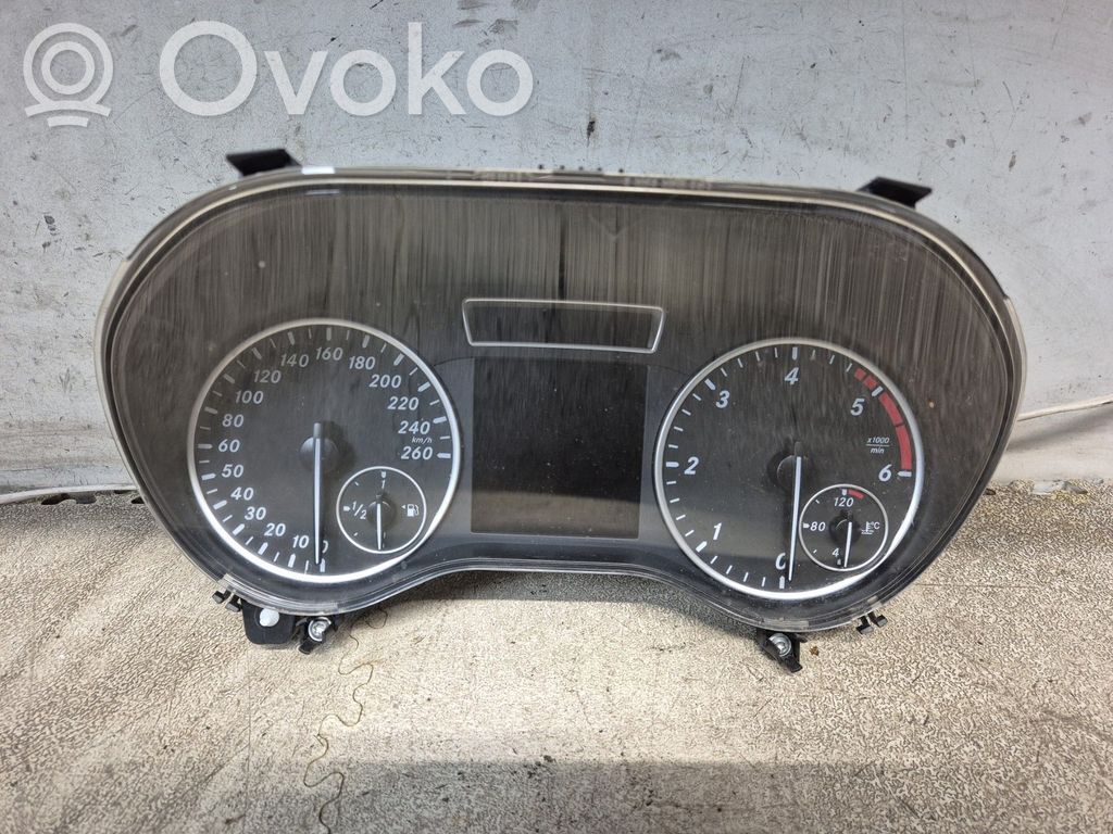 Mercedes-Benz B W246 W242 Tachimetro (quadro strumenti)