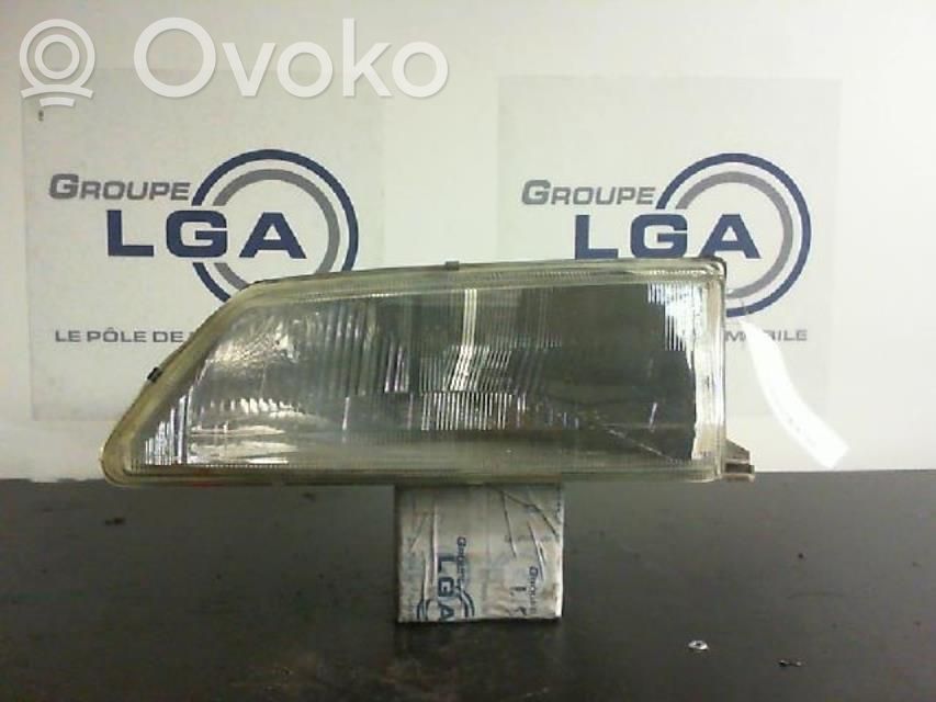Peugeot 106 Faro/fanale 
