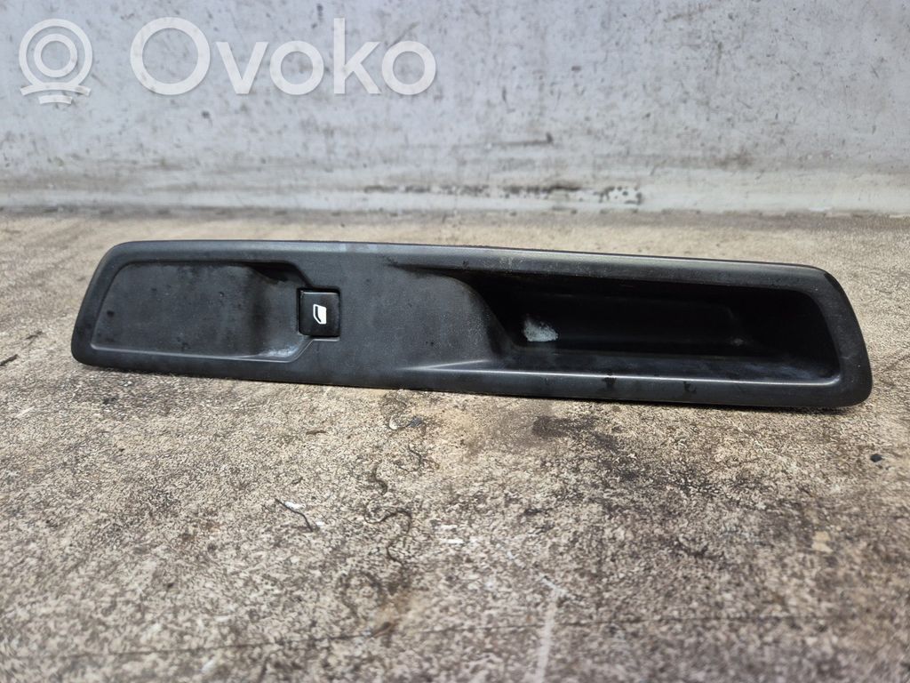 Electric window control switch   96762292ZD