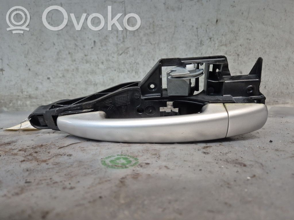 Manecilla externa puerta trasera   00009101GH