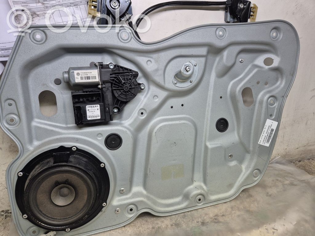 Volkswagen Caddy Alzacristalli della portiera anteriore con motorino 