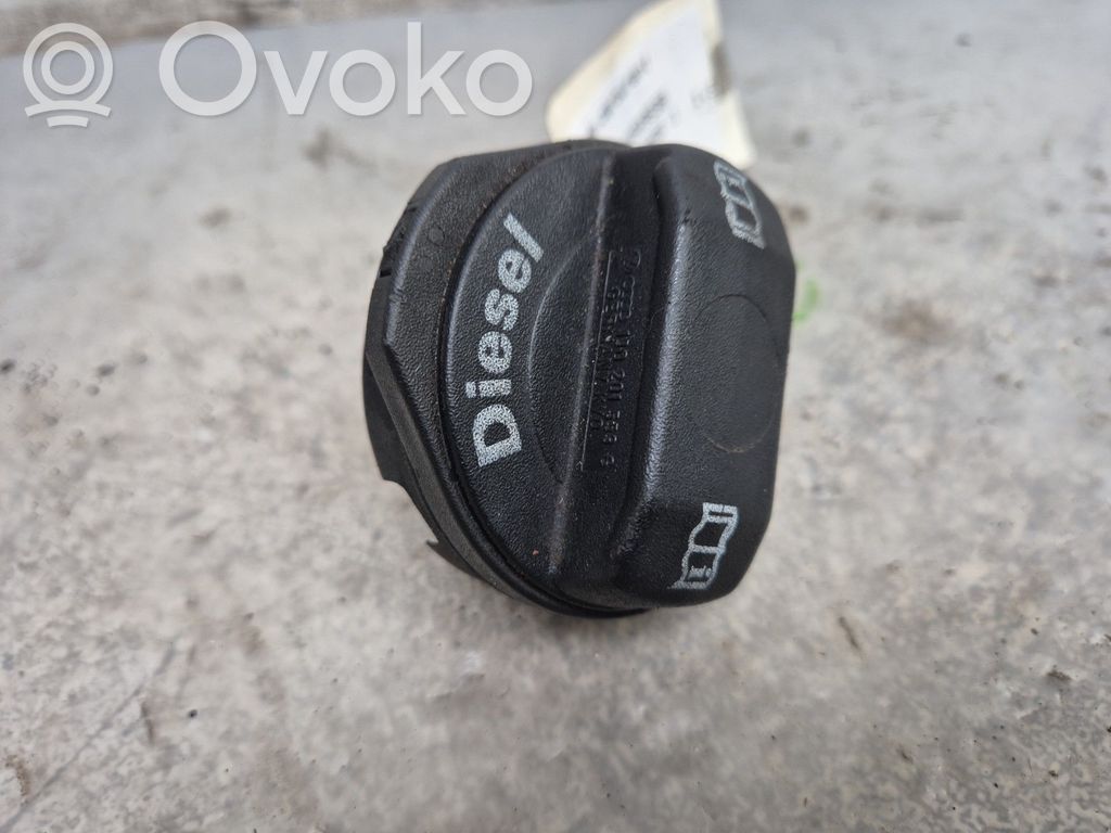 Audi A4 S4 B6 8E 8H Bouchon de réservoir essence