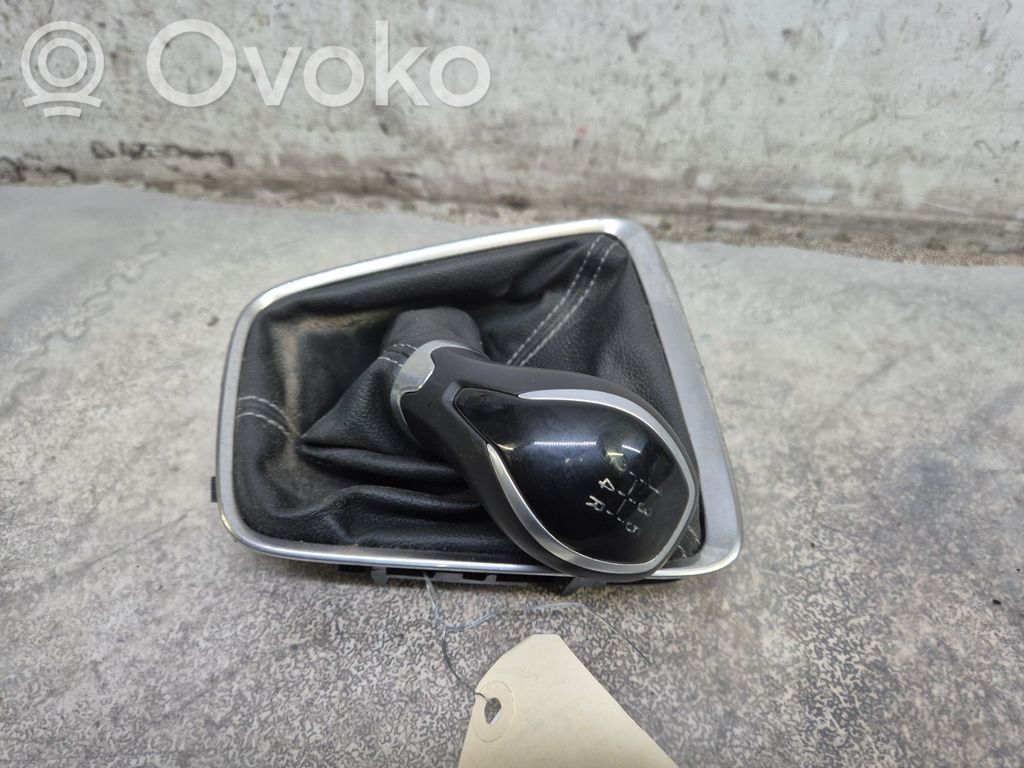 Opel Corsa F Rivestimento in pelle/manopola della leva del cambio 