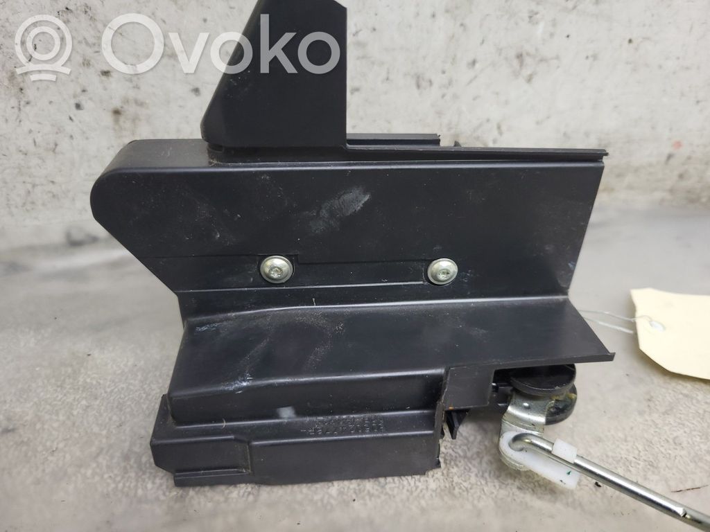 Dacia Duster II Front door lock 