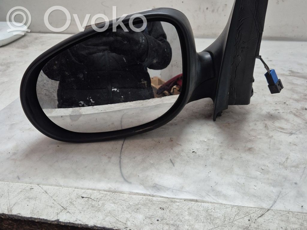 Lancia Ypsilon Manual wing mirror 